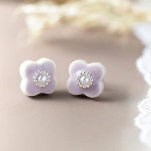 Mino ware: Kobana pearl Awafuji earrings