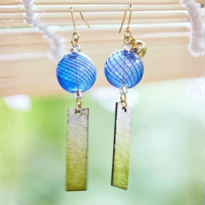 Øredobber/Earrings: Furin Kimidori