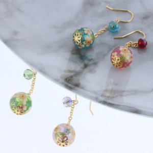 Øredobber/Earrings: Tensha Blue/Blå