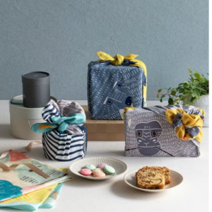 Handmade Furoshiki cloth: Katakata Bear