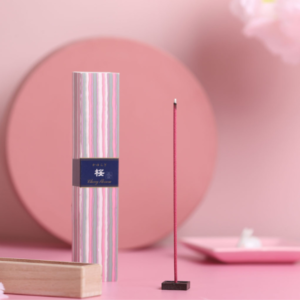 Sakura røkelse med holder / Sakura Incense with Holder